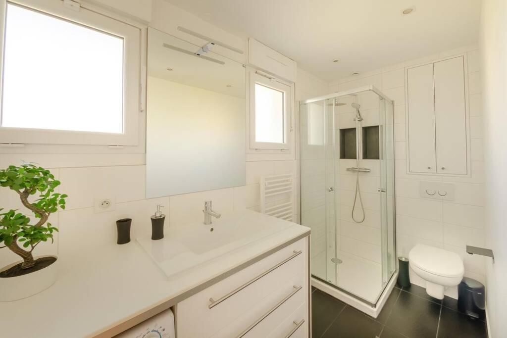 شقة New York House Villejust المظهر الخارجي الصورة